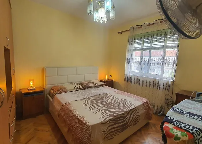 The General's * Szkodra